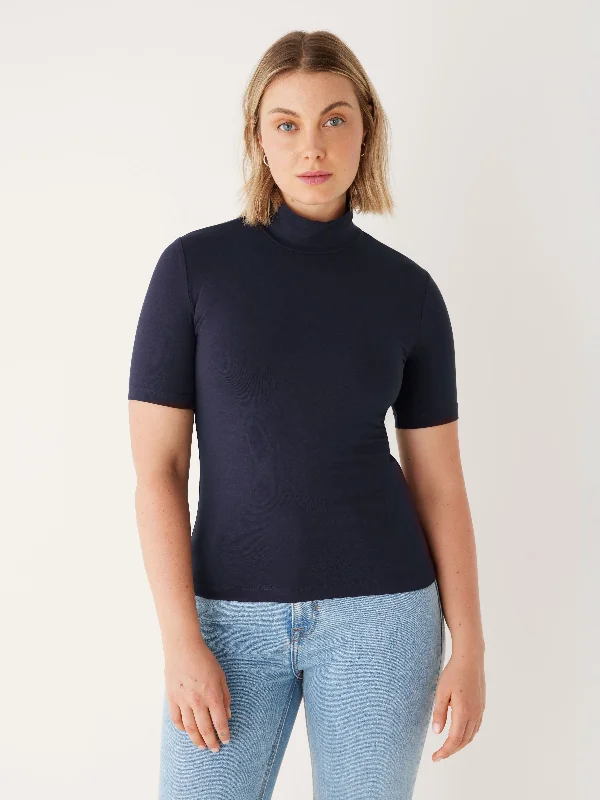 The Mid-Sleeve Mockneck in Dark Blue